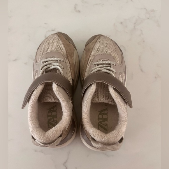 Zara Baby Leather Sneakers - Picture 5 of 10